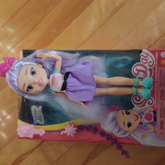 Doll Sunny day Blair in box age 3+ - Picture 3 of 5